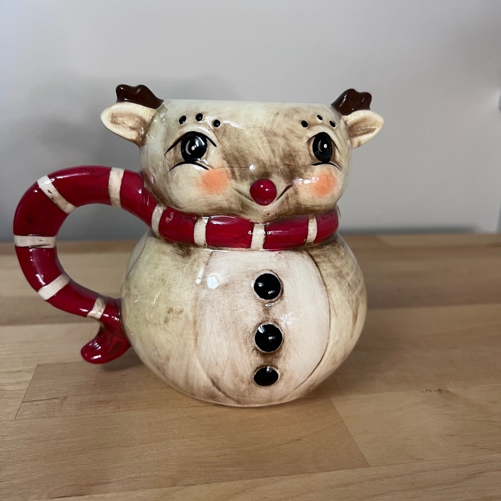 New Johanna Parker reindeer holiday mug